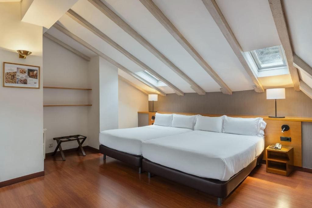 Premium Room room - Image 3