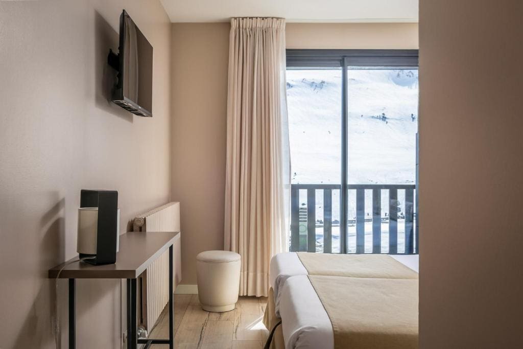 Double or Twin Room room - Image 2