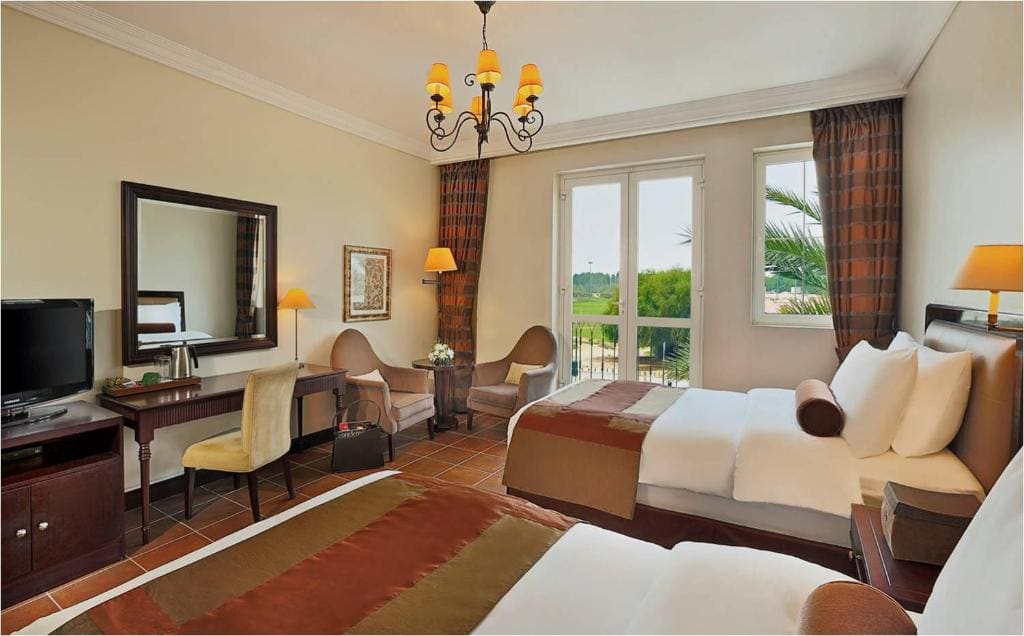 Deluxe Twin Room room - Image 1
