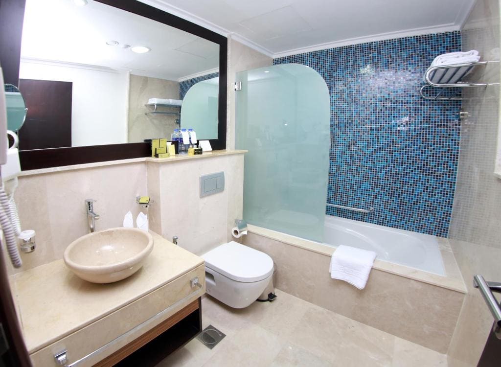 Standard Double or Twin Room room - Image 2