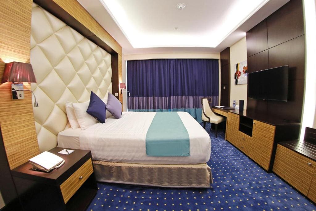 Premium Double or Twin Room room - Image 1
