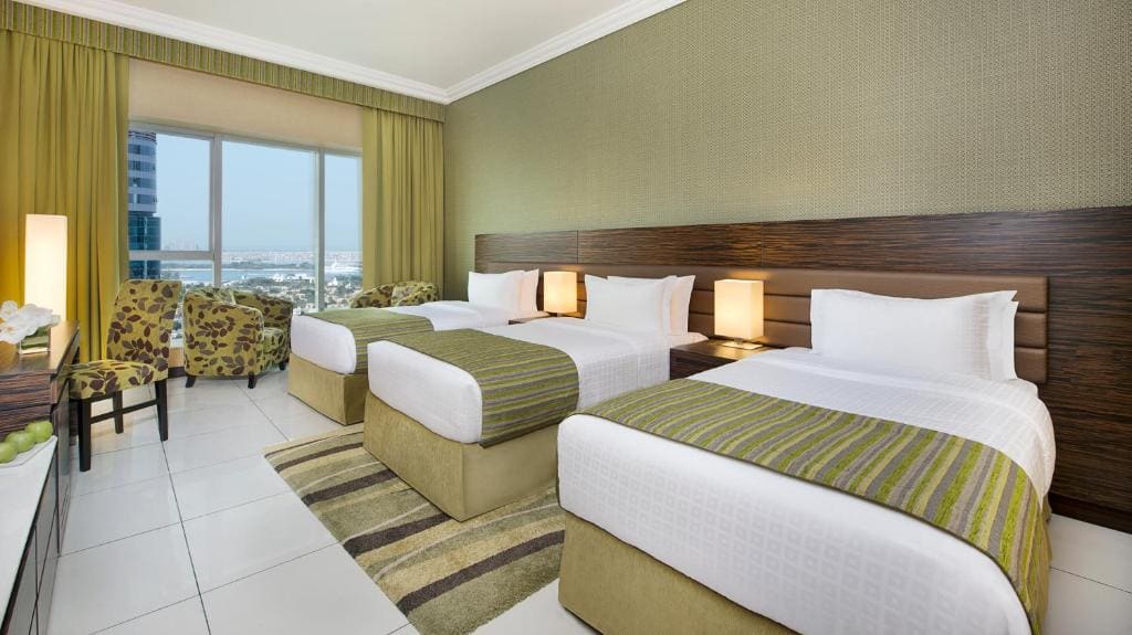 Standard Triple Room room - Image 1