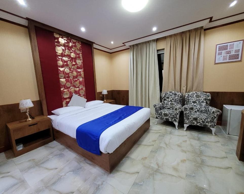 Deluxe Double or Twin Room room - Image 3