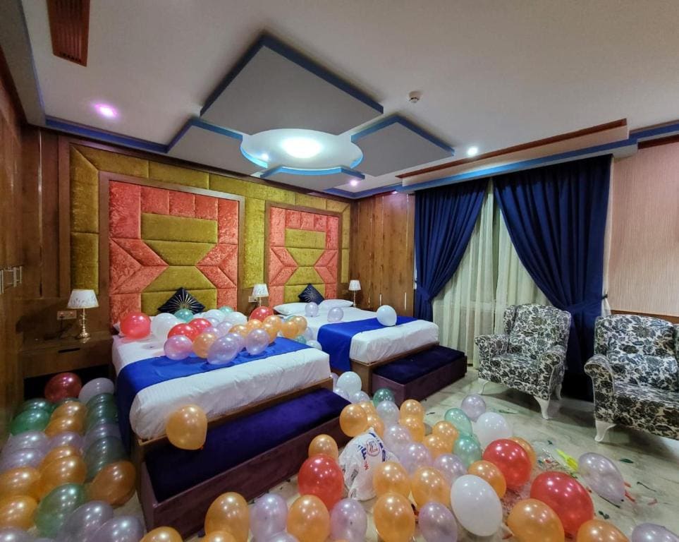 Deluxe Quadruple Room room - Image 1