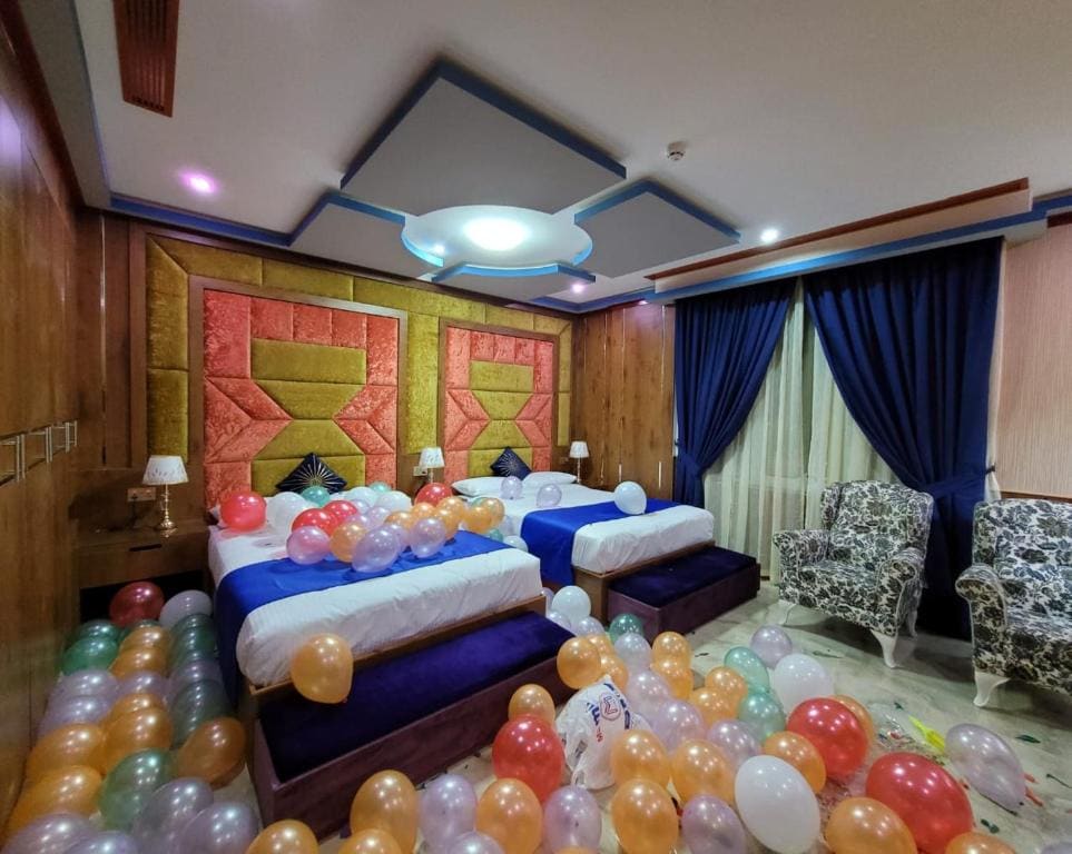 Deluxe Quadruple Room room - Image 3