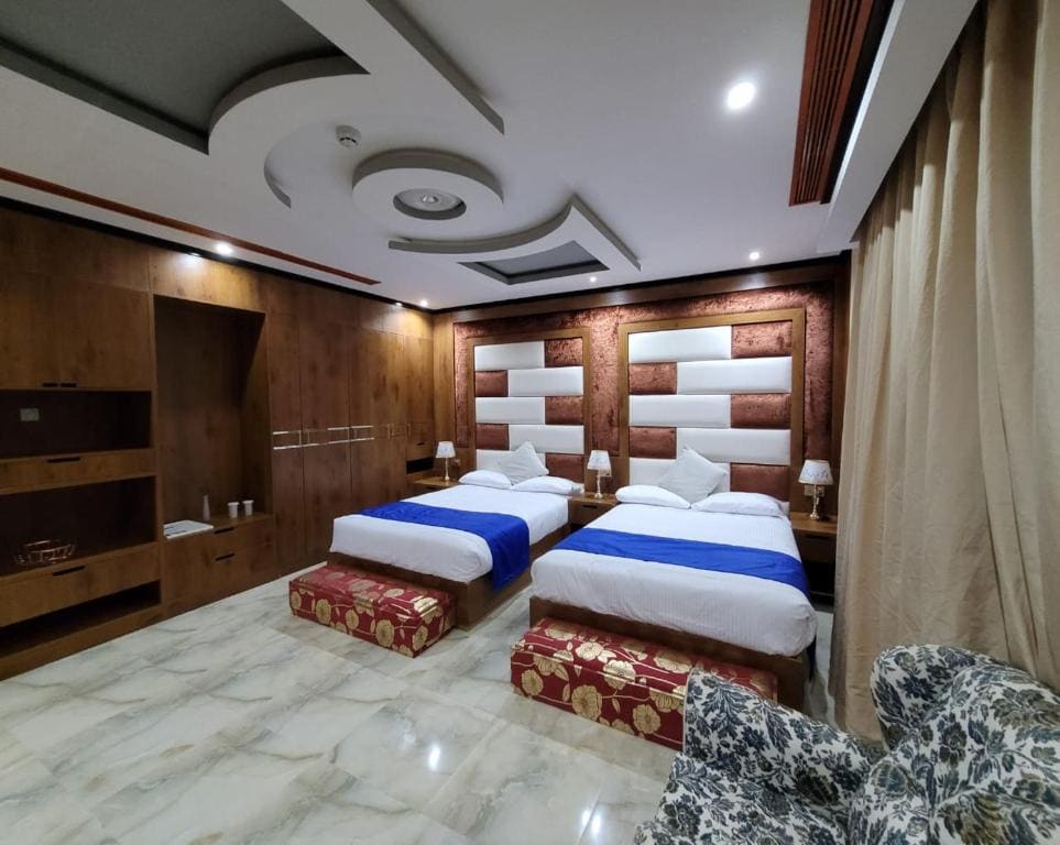 Deluxe Triple Room room - Image 2