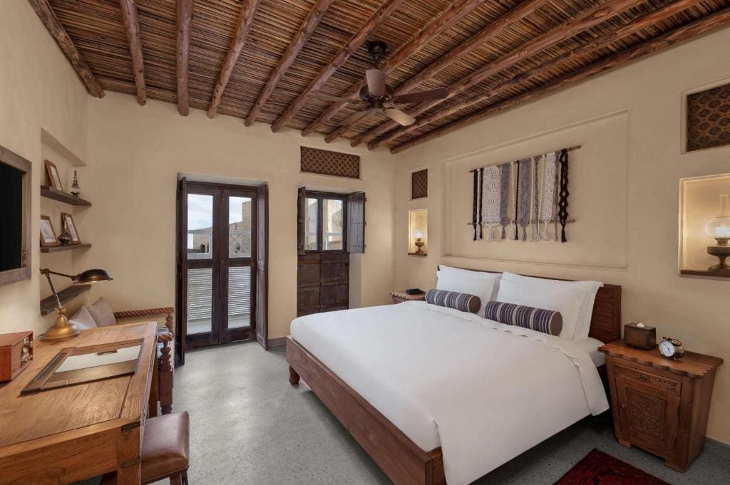 King Heritage Room with Souq View room - Image 3