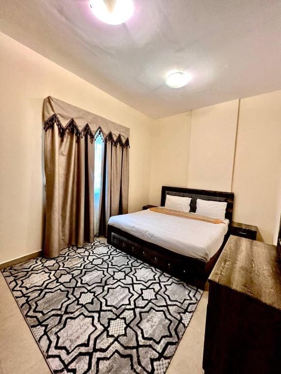 One-Bedroom Apartment with King Bed room - Image 3