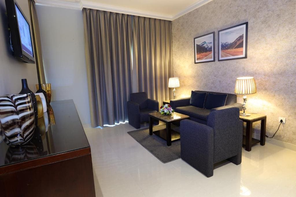 Suite room - Image 1