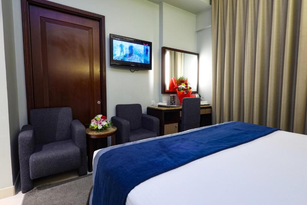 Standard King Room room - Image 1