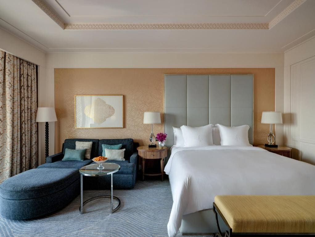 Deluxe Resort View King Room room - Image 2