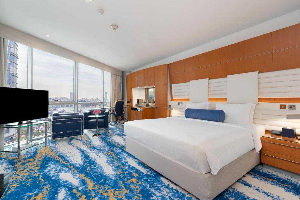 Executive Suite One King room - Image 1