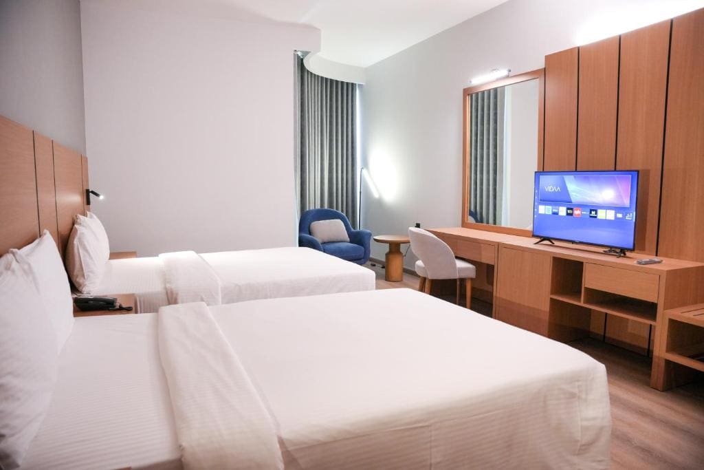 Standard Twin Room room - Image 1