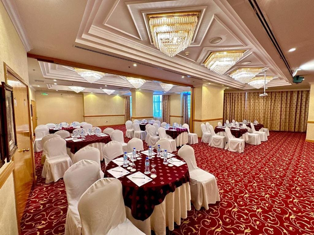 Standard Twin Room room - Image 3