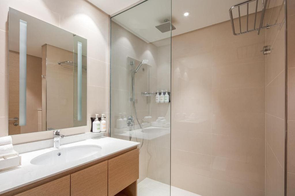 Premium King Room - Smoking room - Image 2