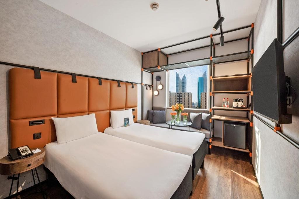 Standard Twin Room room - Image 1