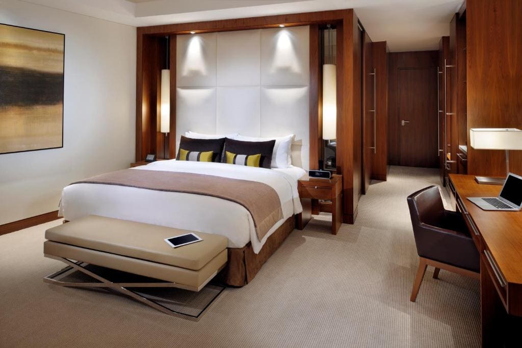 Executive Double Room with Lounge Access room - Image 1