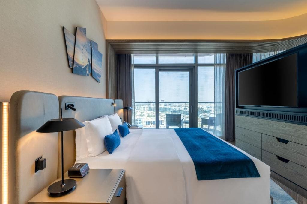 Premiere Suite room - Image 3