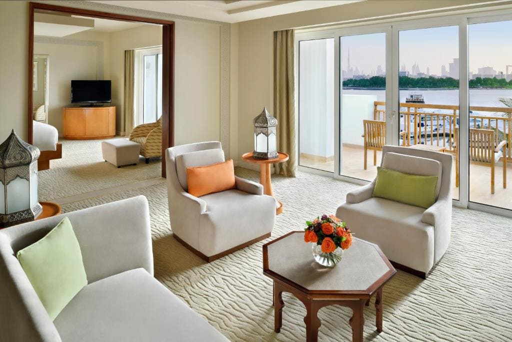 Suite room - Image 2