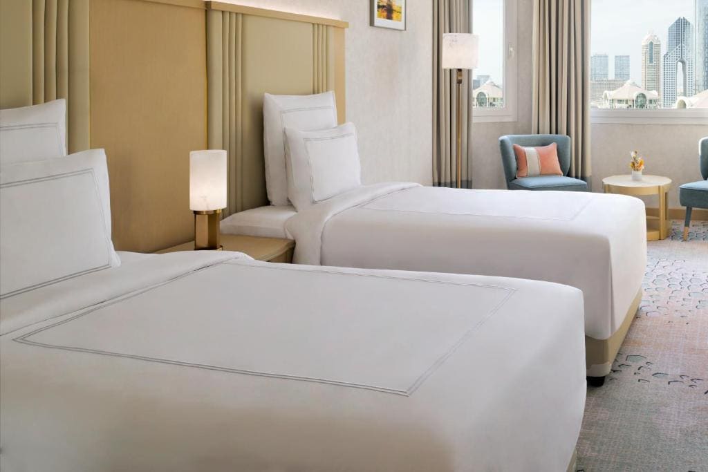 Swiss Executive Twin Room room - Image 1