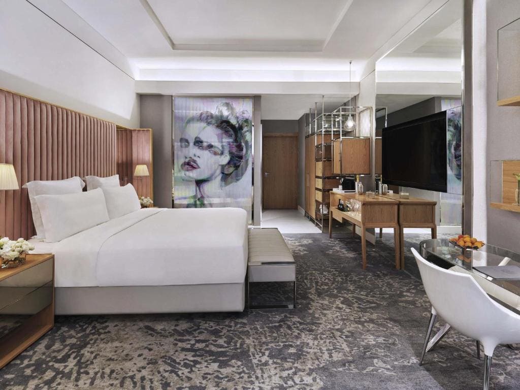 Signature Duo Beds with Balcony room - Image 1