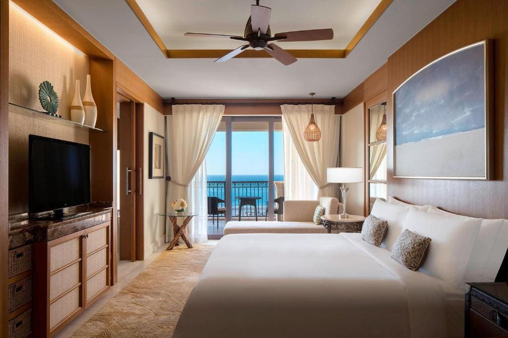 Premium Sea view Room, Guest room, 1 King, Sofa bed, Balcony room - Image 1