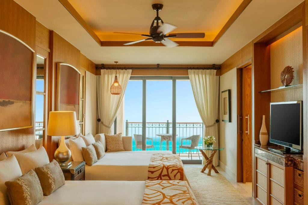 Premium Sea view Room, Guest room, 2 Queen, Sofa bed room - Image 1