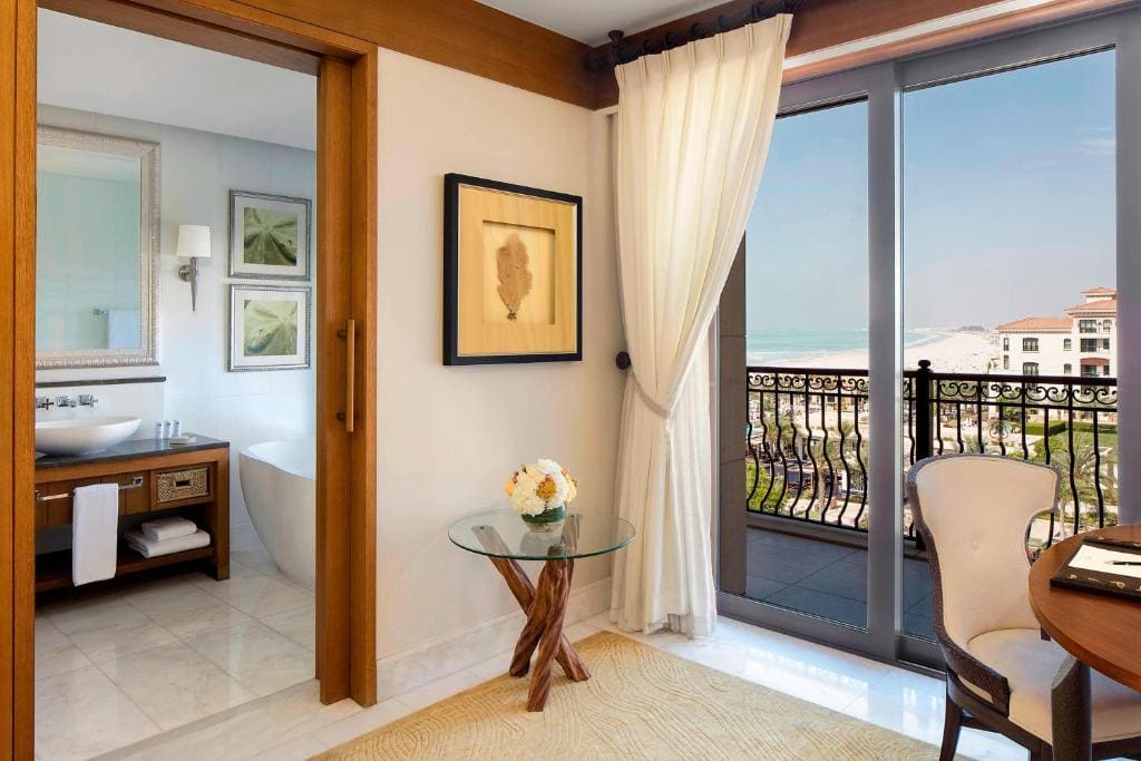 Superior Partial Sea view, Guest room, 1 King, Sofa bed room - Image 1