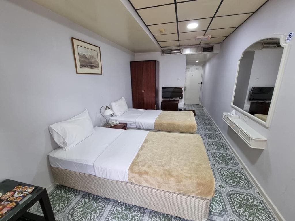 Twin Room room - Image 2