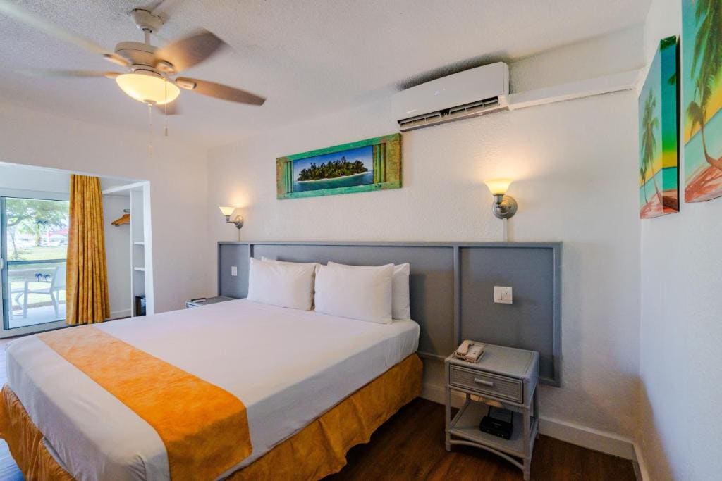 Standard King Room room - Image 2