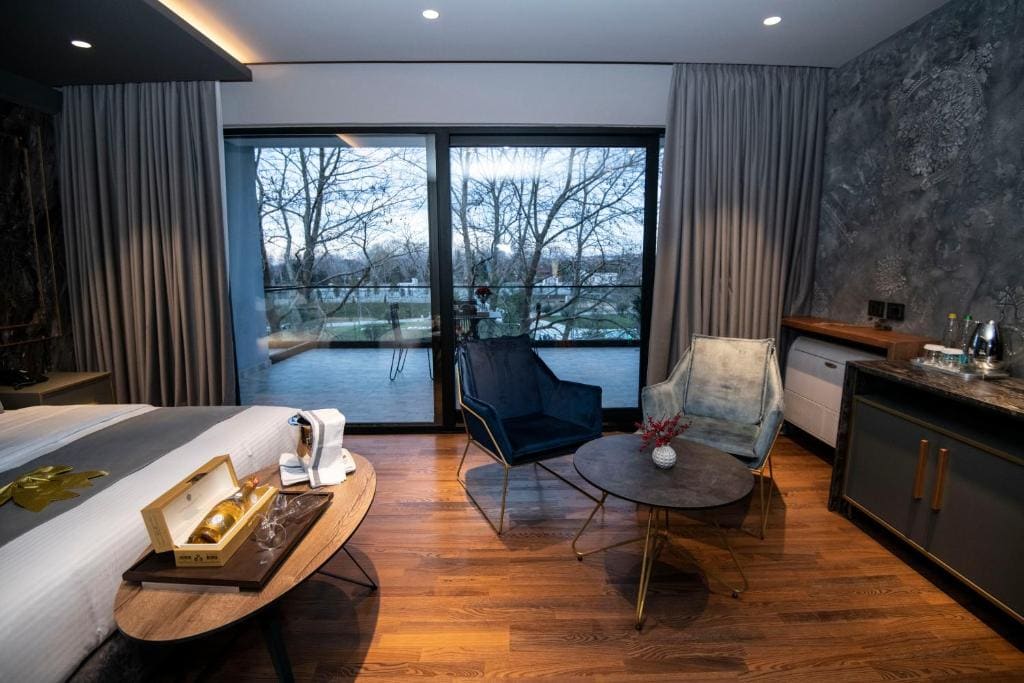 Deluxe Double Room room - Image 2