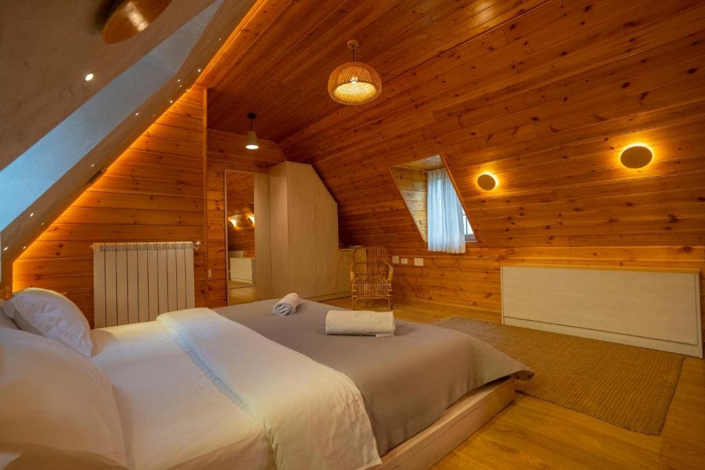Deluxe Double Room room - Image 3