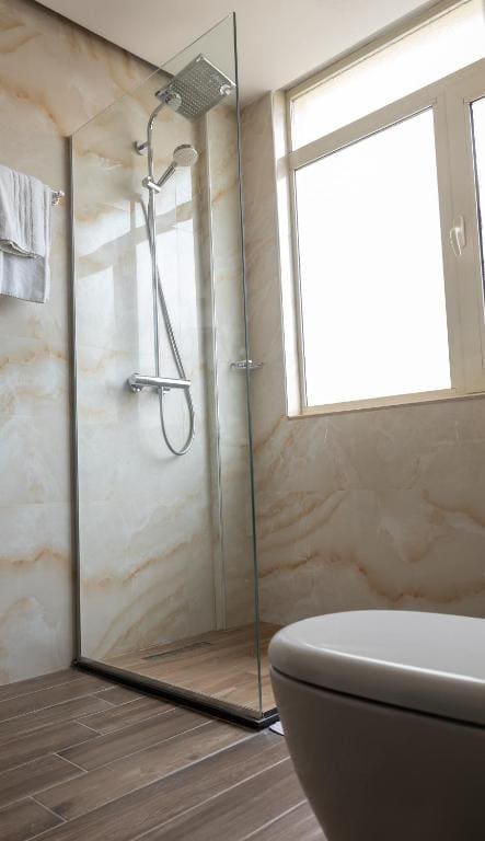 Standard Family Room room - Image 1