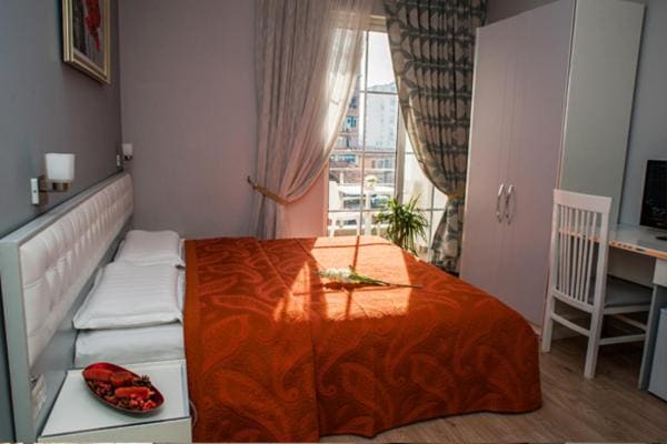 Comfort Double Room with Balcony room - Image 2