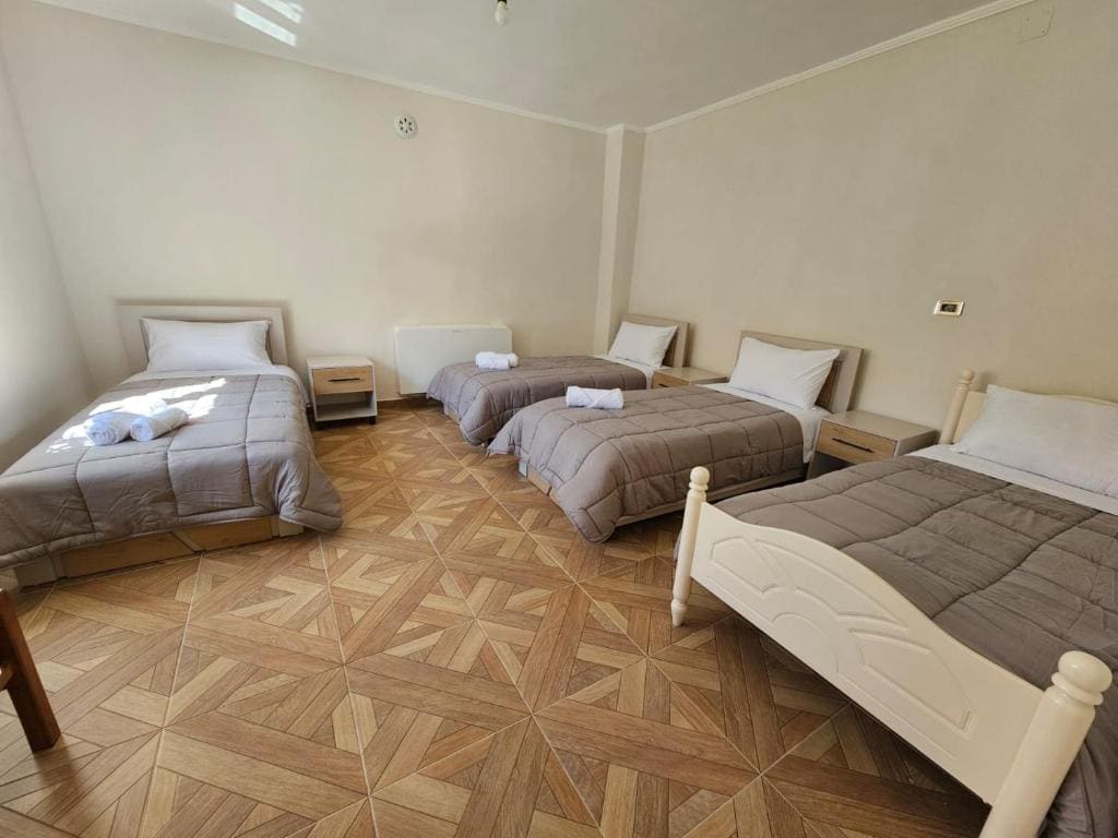 Double or Twin Room room - Image 2