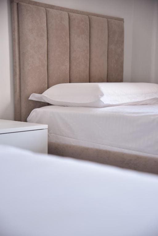 Double or Twin Room with Balcony room - Image 1