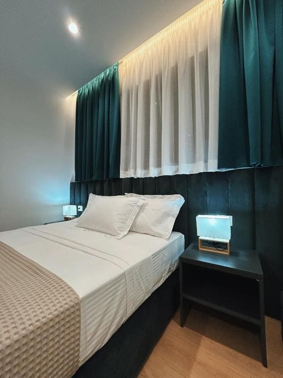 Deluxe Triple Room room - Image 1