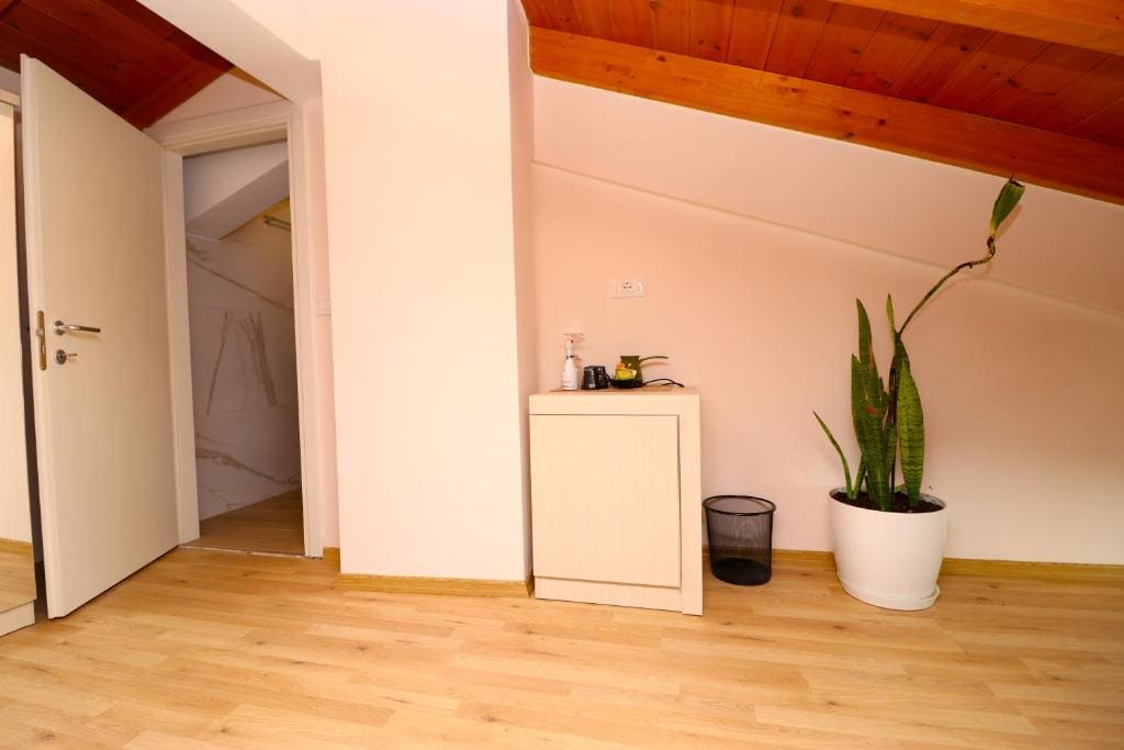 Studio with Sea View room - Image 3