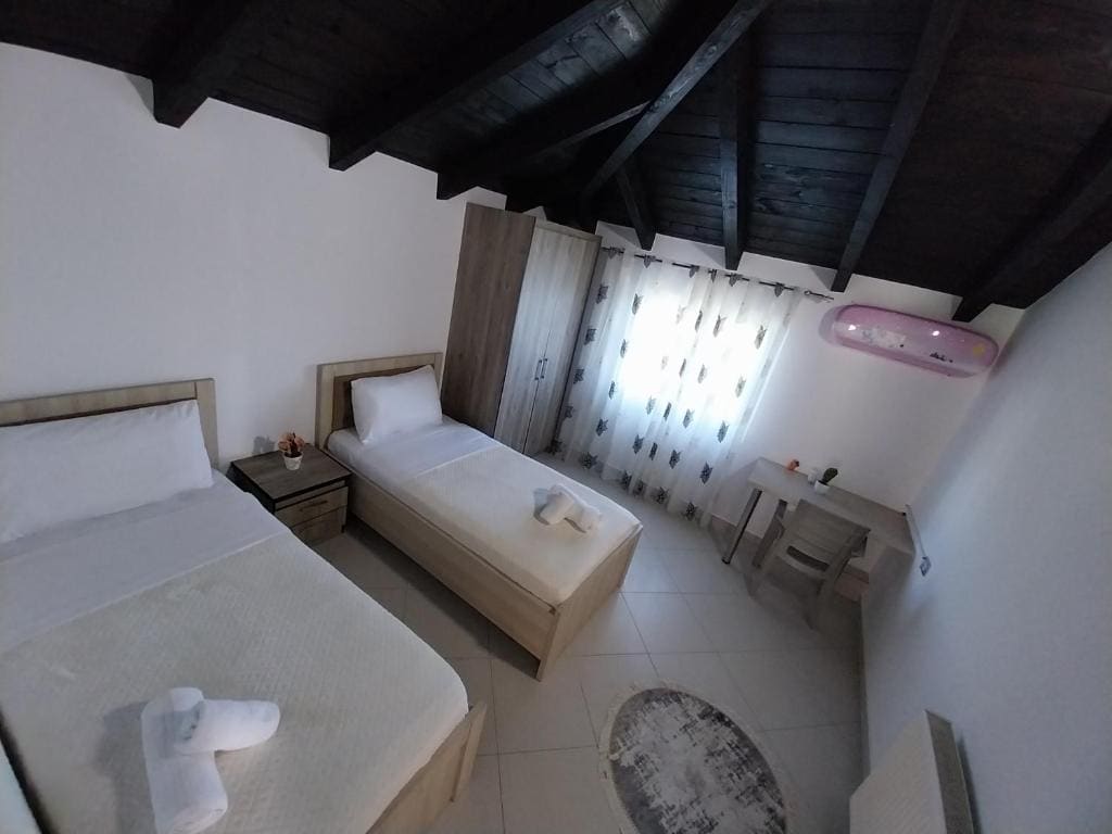 Family Studio room - Image 3