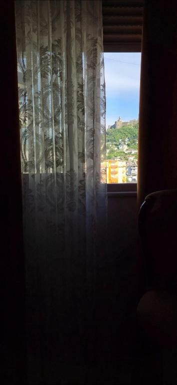 Family Room room - Image 3