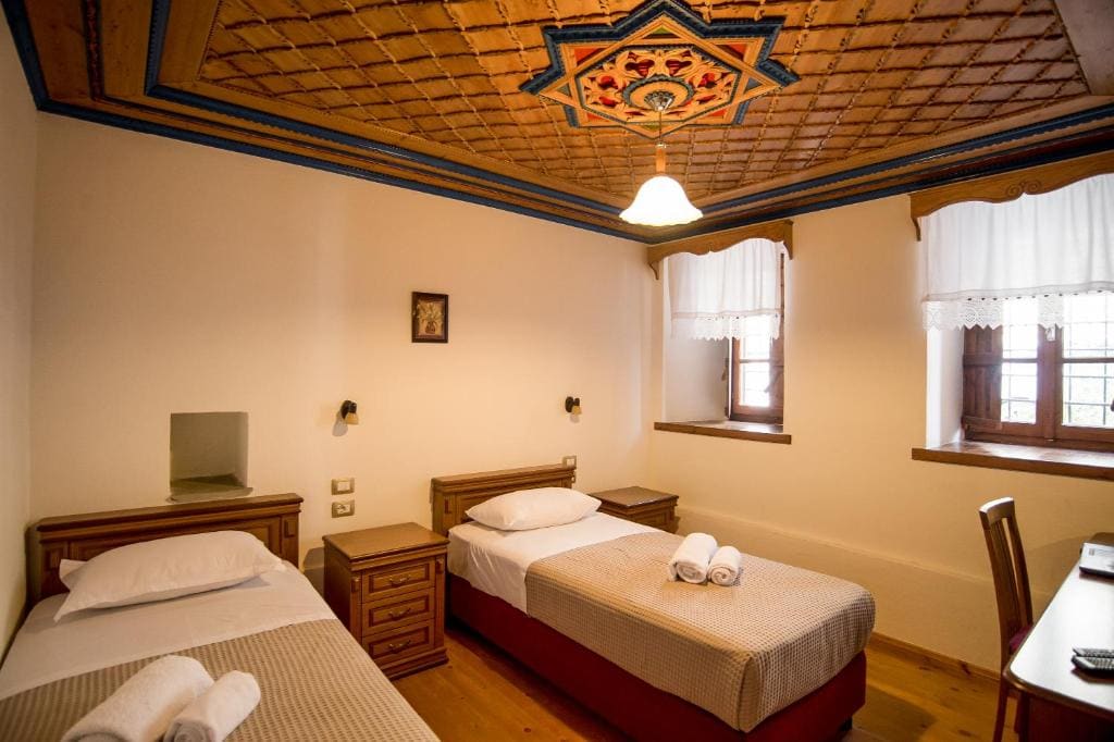 Budget Twin Room room - Image 2