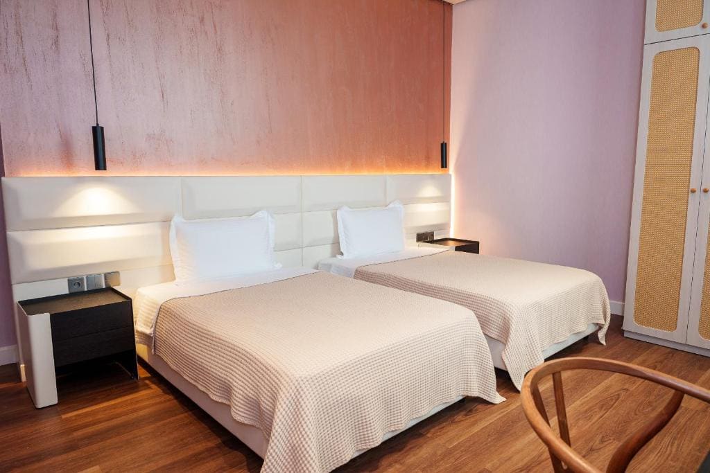 Superior Double or Twin Room with Terrace room - Image 2