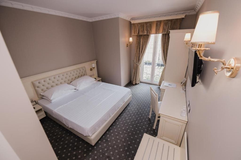 Standard Double Room room - Image 3