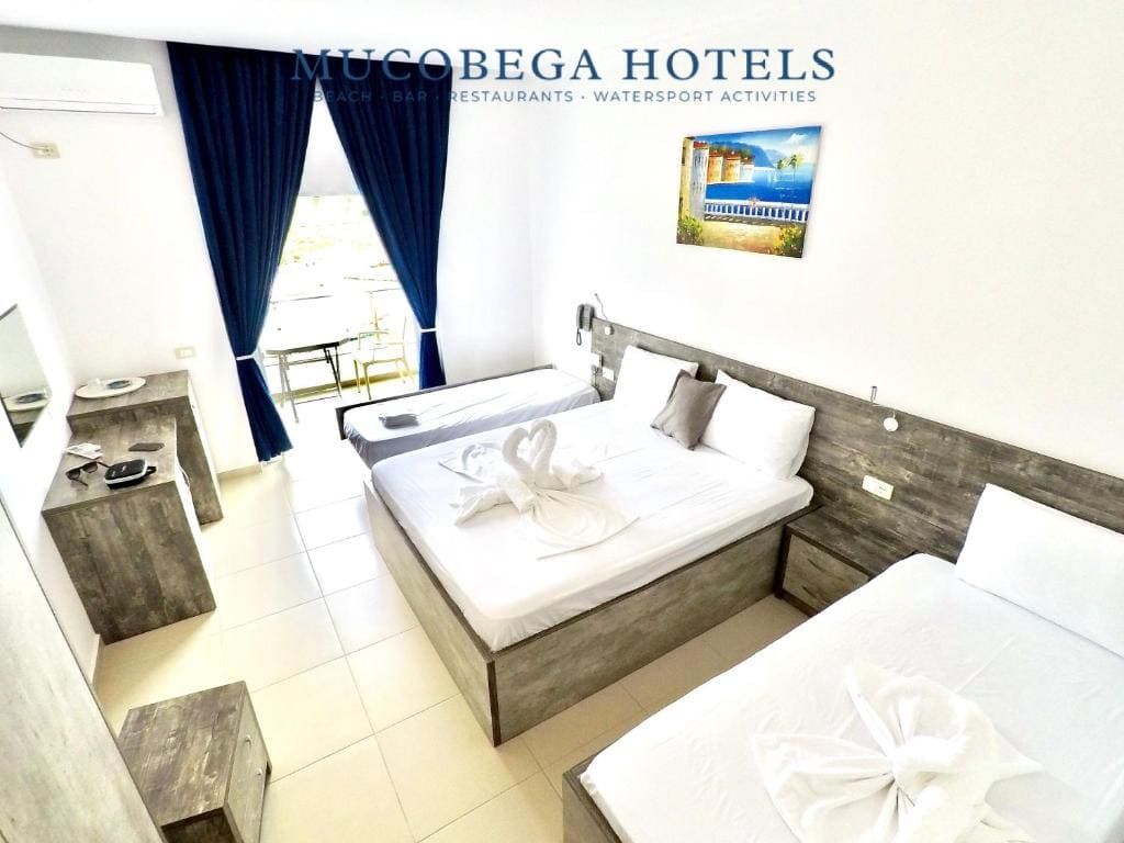 Quadruple Room with Sea View room - Image 2
