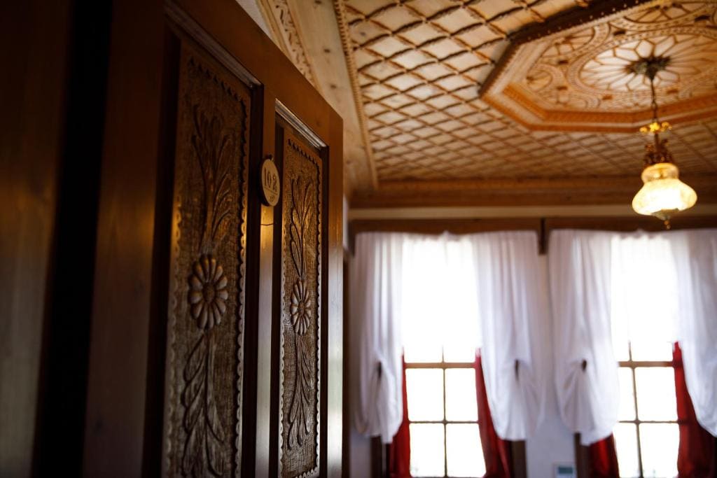 Deluxe King Room room - Image 1