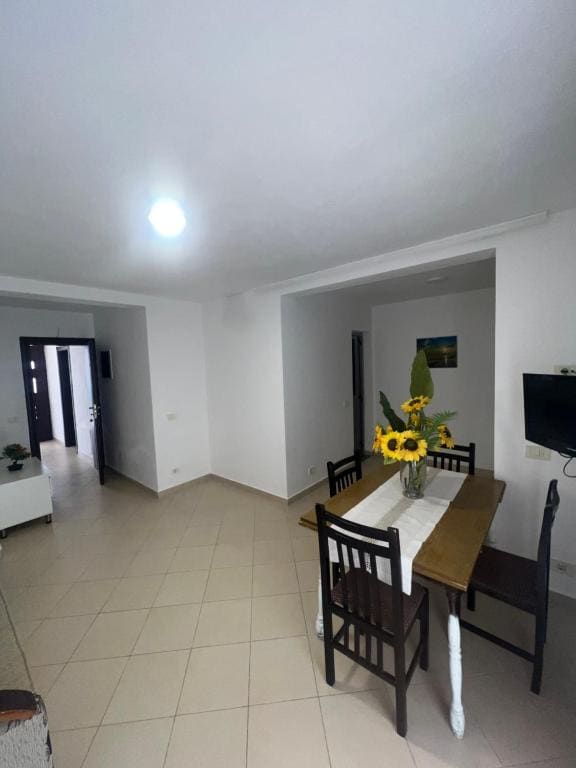 Apartment with Balcony room - Image 1
