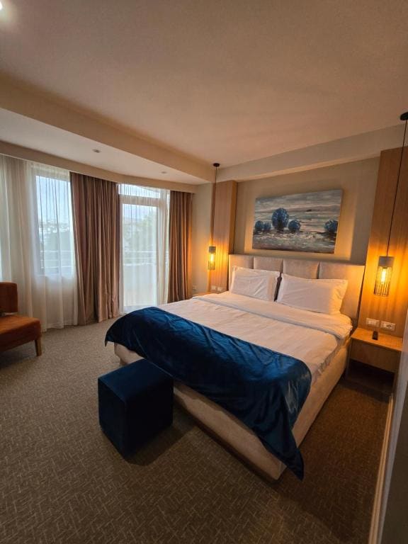 Deluxe Double Room with Balcony room - Image 1