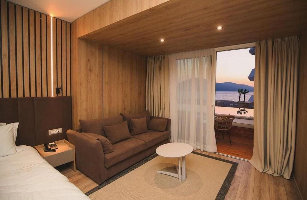 Deluxe Double Room room - Image 3