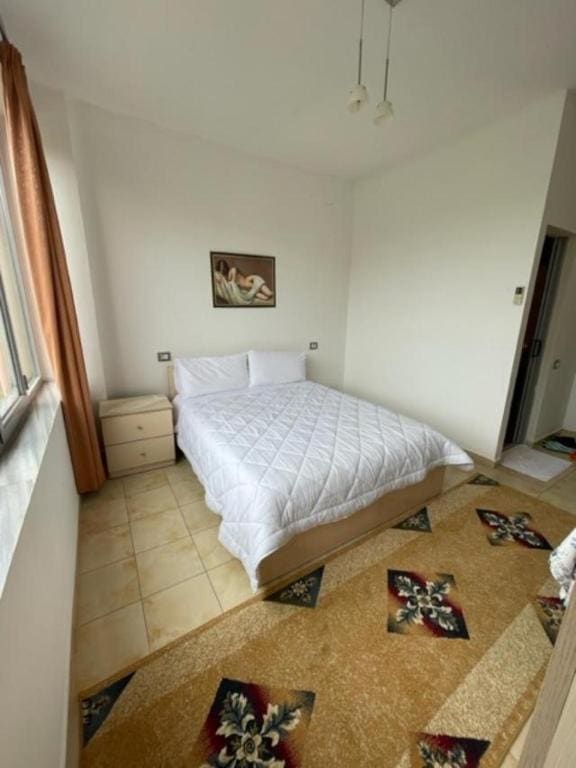 Double Room with Private Bathroom room - Image 3