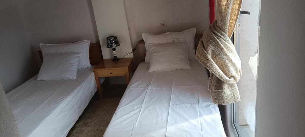 Twin Room room - Image 2
